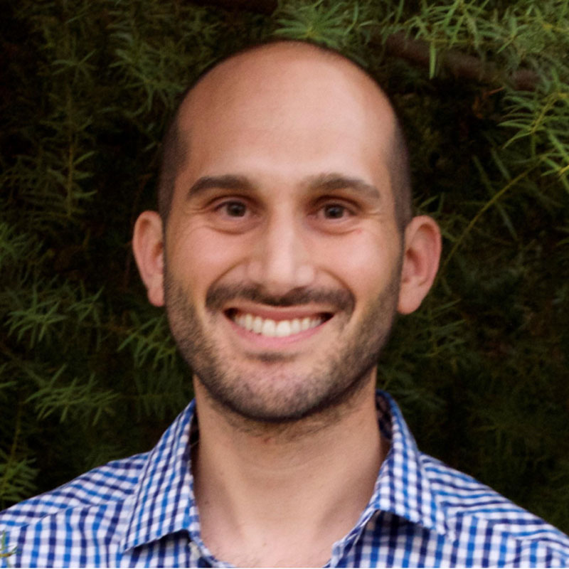 Portrait of Ian Kratter